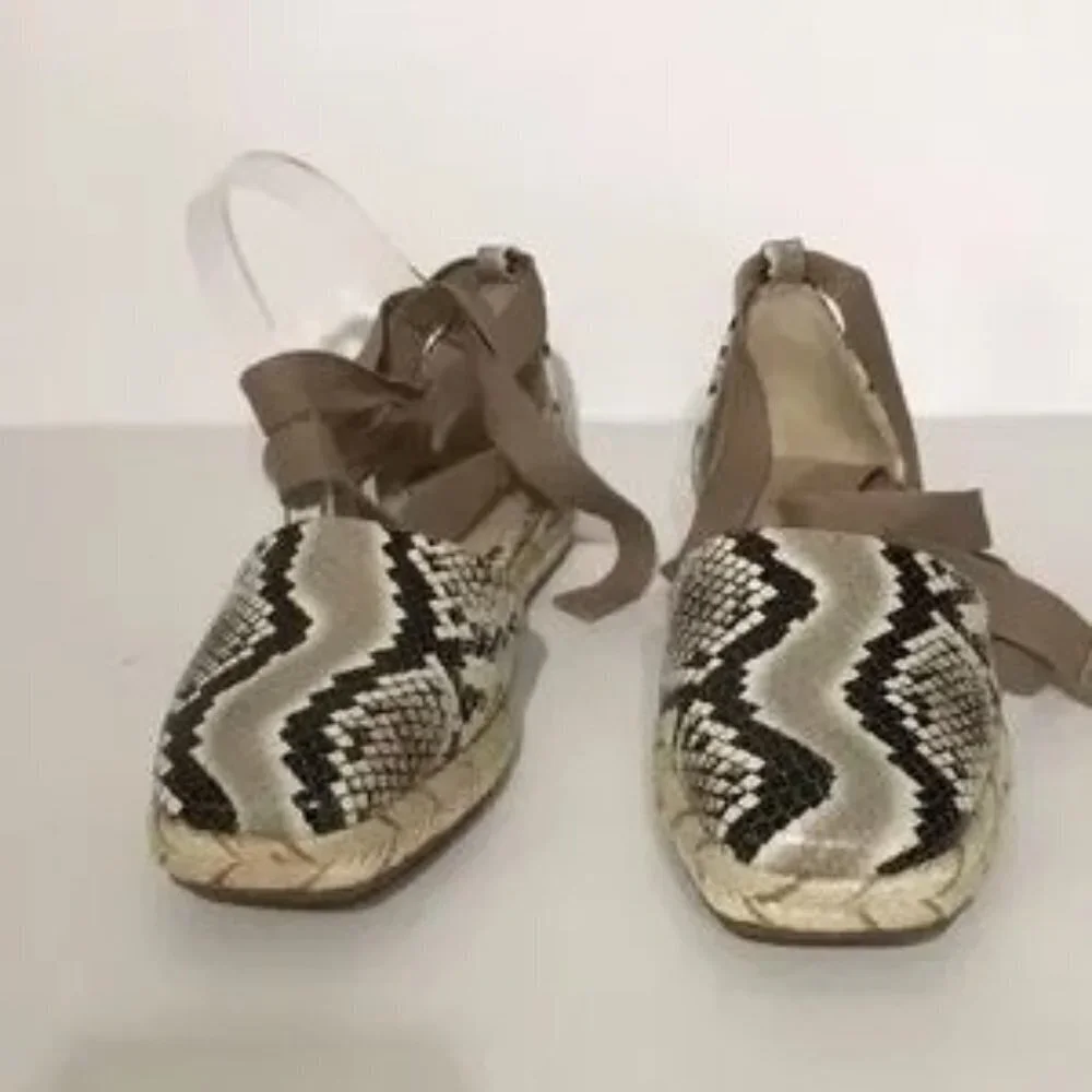 Vince Camuto Jeliany Leather Lace-Up Espadrilles